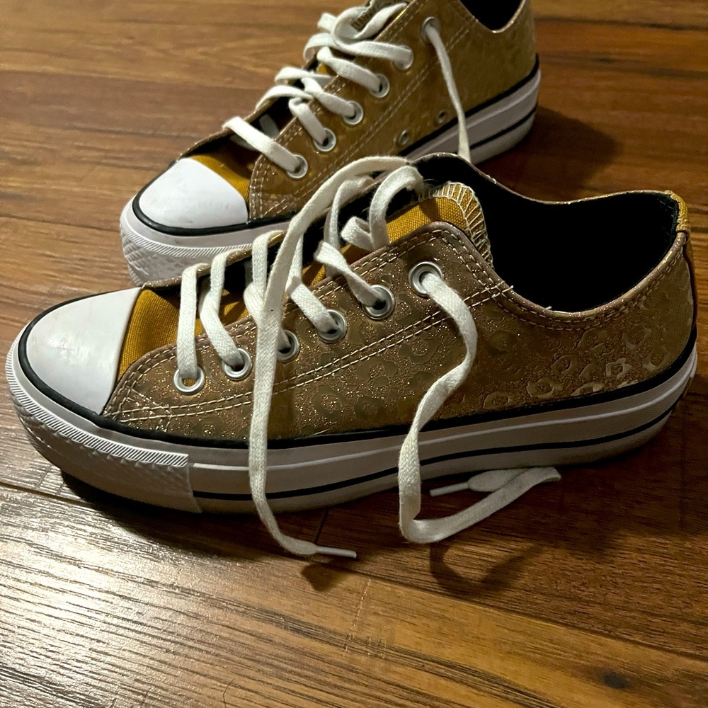 Platform Converse 💛